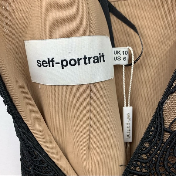 Self-Portrait Teardrop Lace Guipure gown - Picture 6 of 6